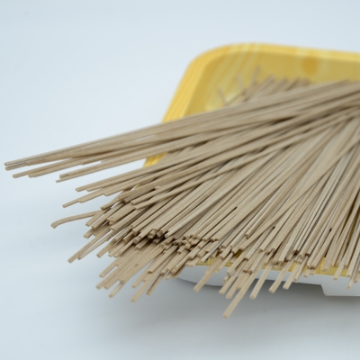 Gemaakte Boekweit van Natarual van familie500g het Donkere Traditionele Udon Soba Noedels