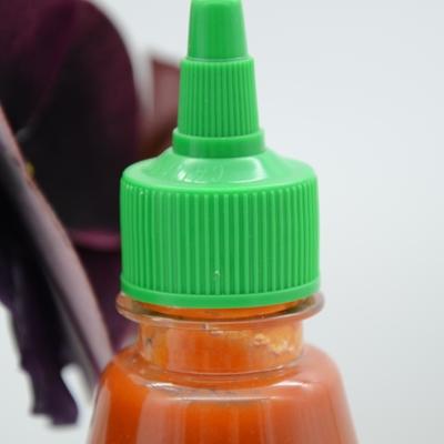 De rode van de het Kruidensaus van 793G Japanse Restaurants Sriracha Chili Sauce